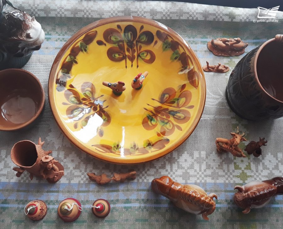Открытие выставки керамики Михаила Клецкова