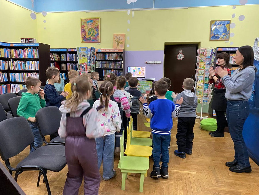 Сказка за сказкой