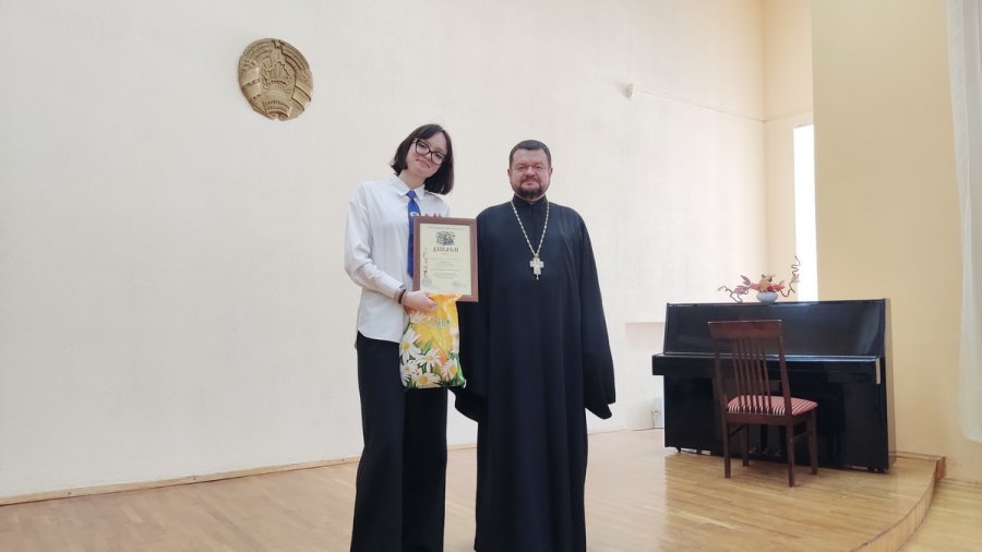 Слагая буквы – славим Творца