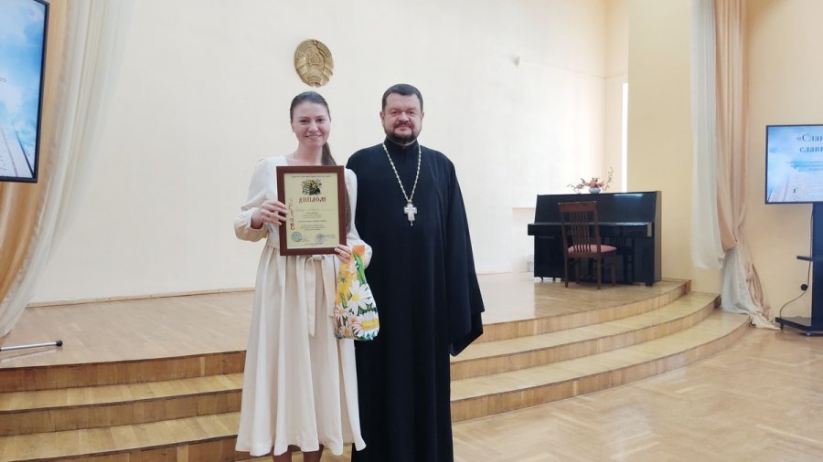 Слагая буквы – славим Творца