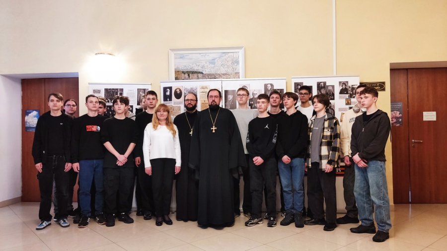 Патриотическое служение Православной Церкви