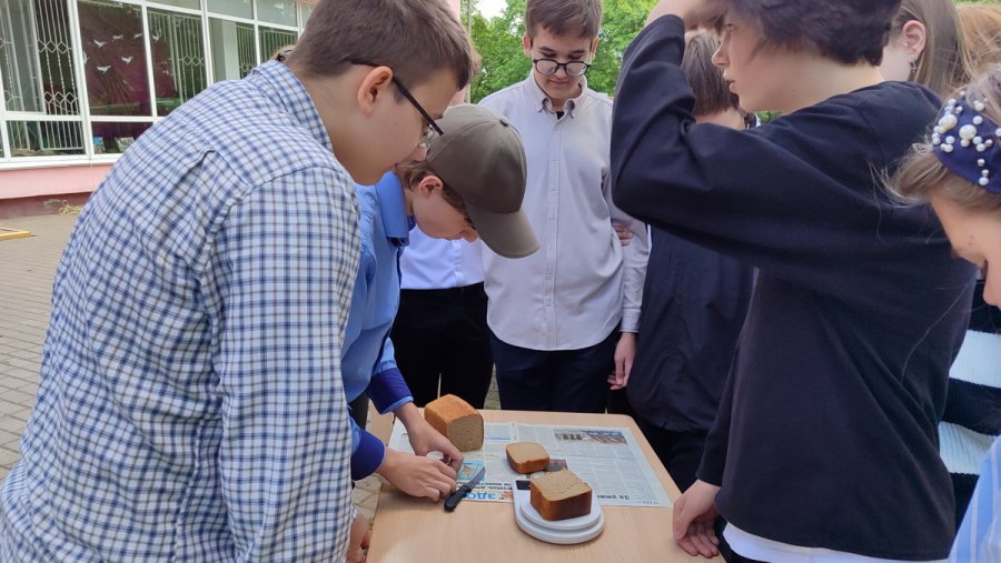 И слово благодарности скажу тебе, солдат