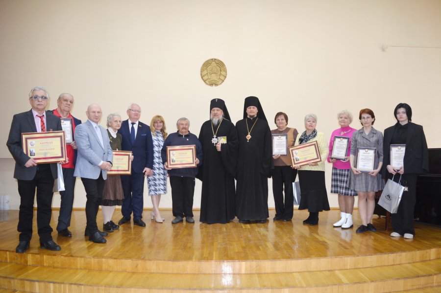 Выставка-форум «Радость Слова» Выставка-форум «Радость Слова»