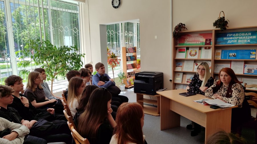 Опасность социальных сетей: мнимая и реальная