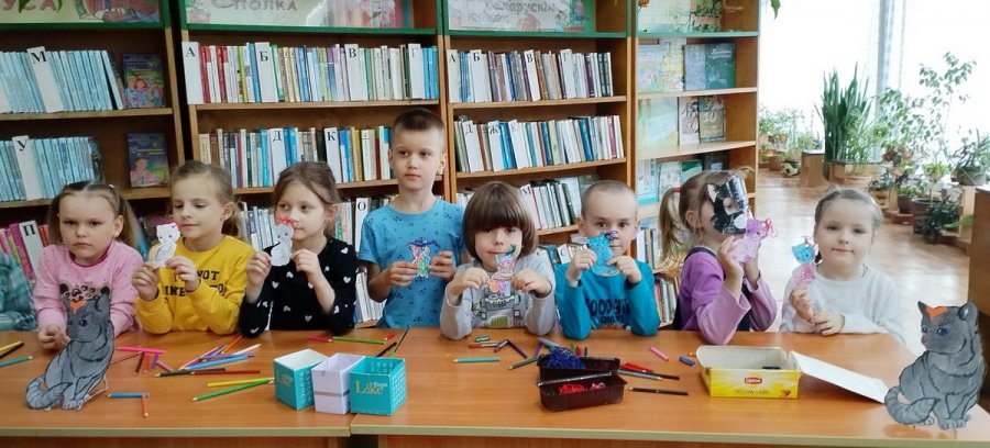 Всего понемножку о котах и кошках