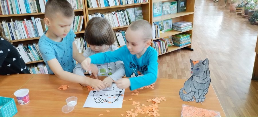 Всего понемножку о котах и кошках