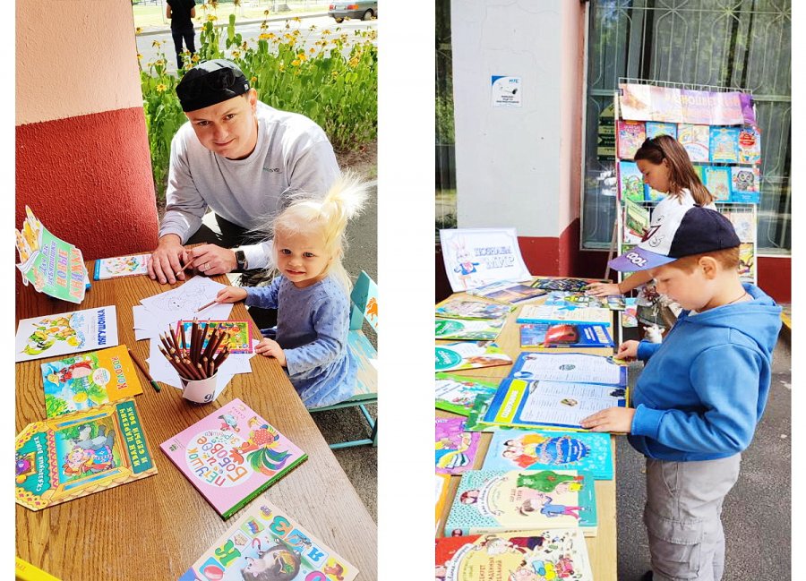 Литературный дворик: в летний день читать не лень!