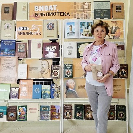 Виват, библиотека!