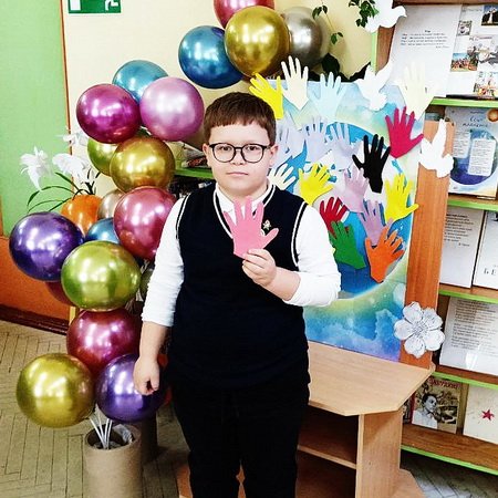 За мир на всей планете голосуют дети