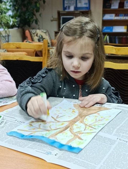 Красок яркий мир