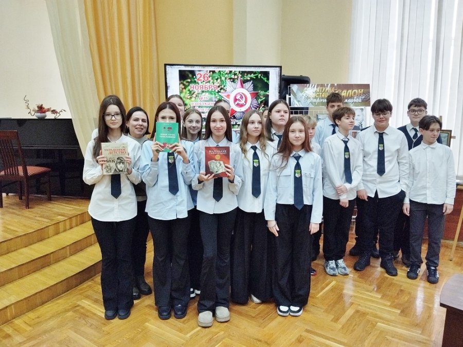 Ко Дню освобождения Гомеля от немецко-фашистских захватчиков Ко Дню освобождения Гомеля от немецко-фашистских захватчиков