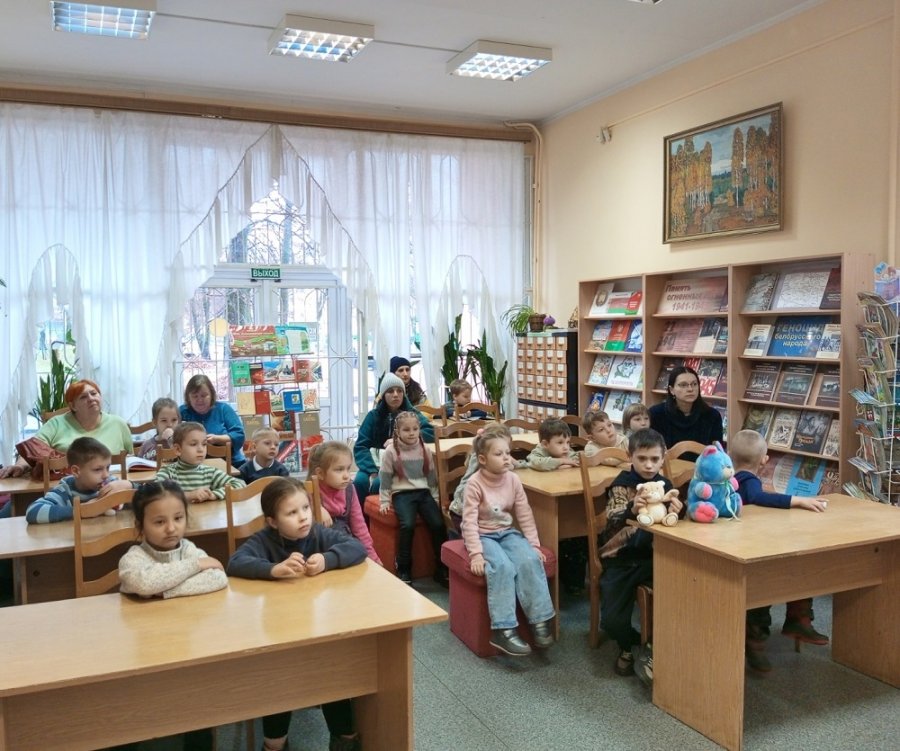 А у нас во дворе…