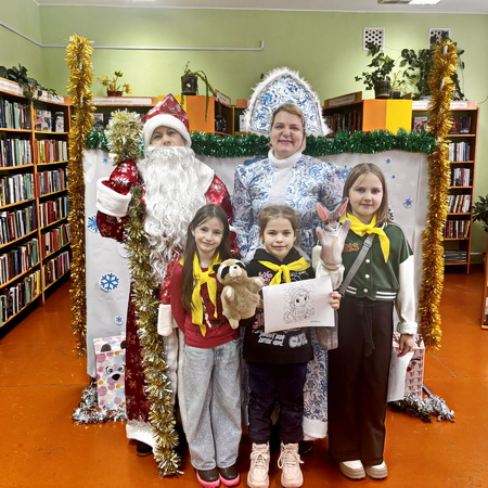 Здравствуй, праздник новогодний