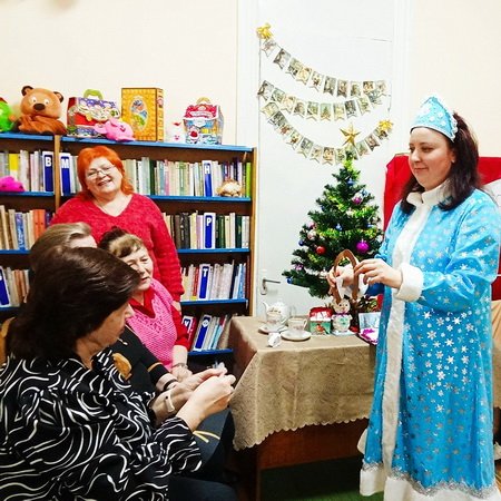 Здравствуй, праздник новогодний