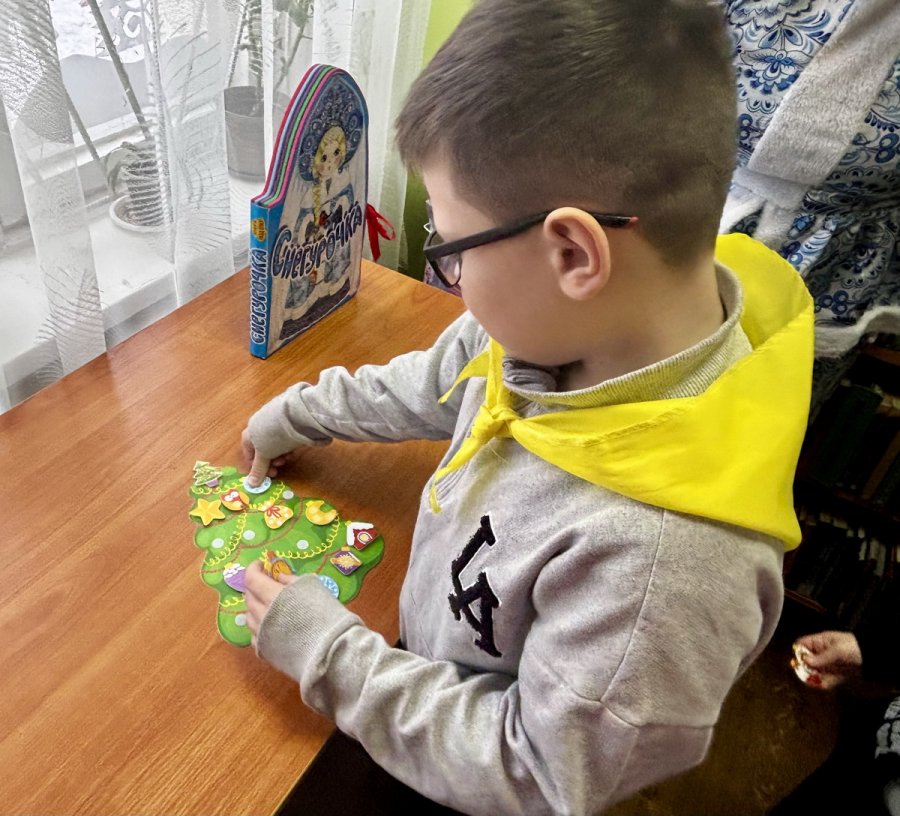 Здравствуй, праздник новогодний