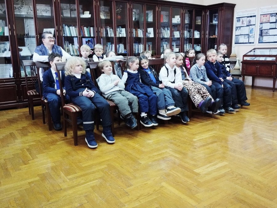 Удивительные истории