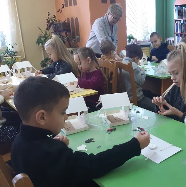 Покормите птиц зимой!