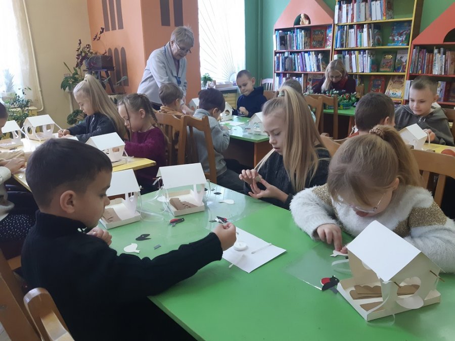 Покормите птиц зимой!