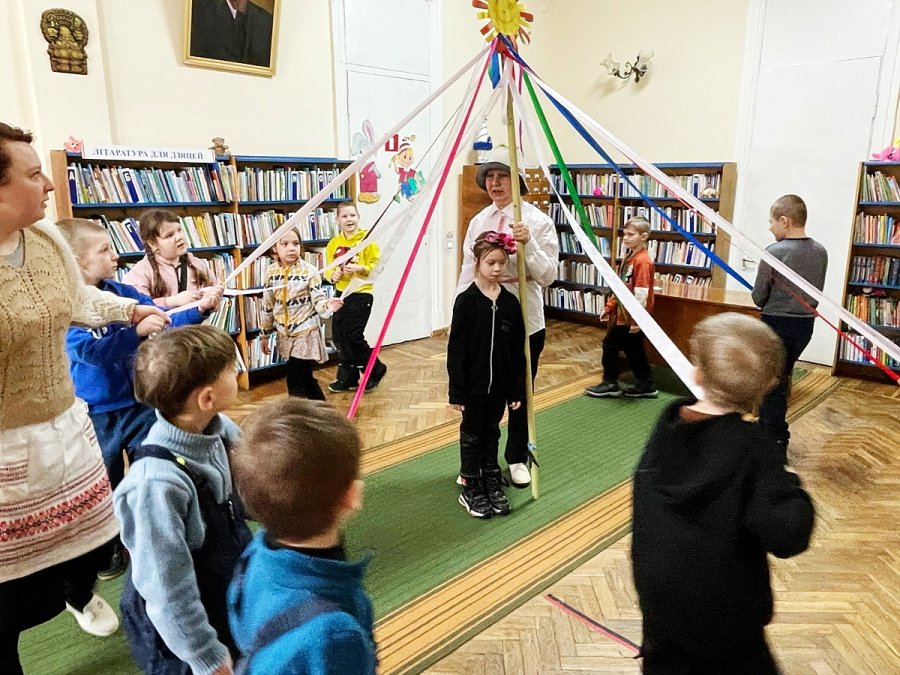 Празднуем Масленицу