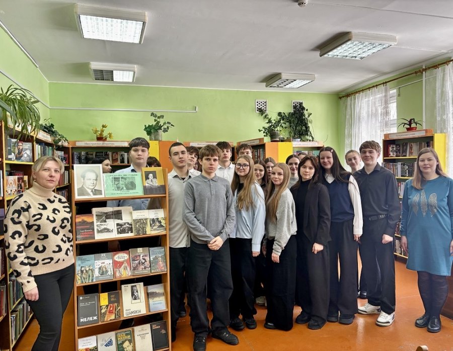 Летописцы эпохи: Иван Шамякин и Иван Мележ