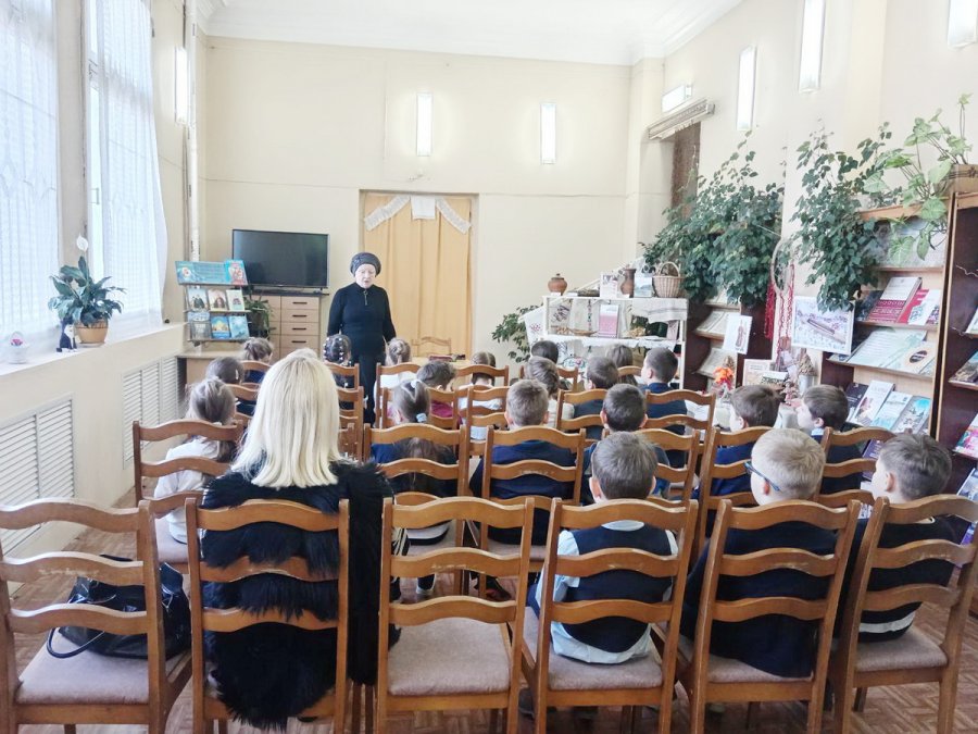 Свет добра из-под обложки