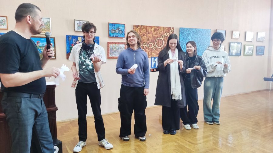 «Искусство на уровне» Анатолия Щёголева