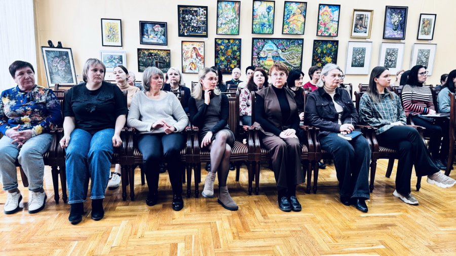 Встреча с депутатом городского Совета депутатов Татьяной Починок