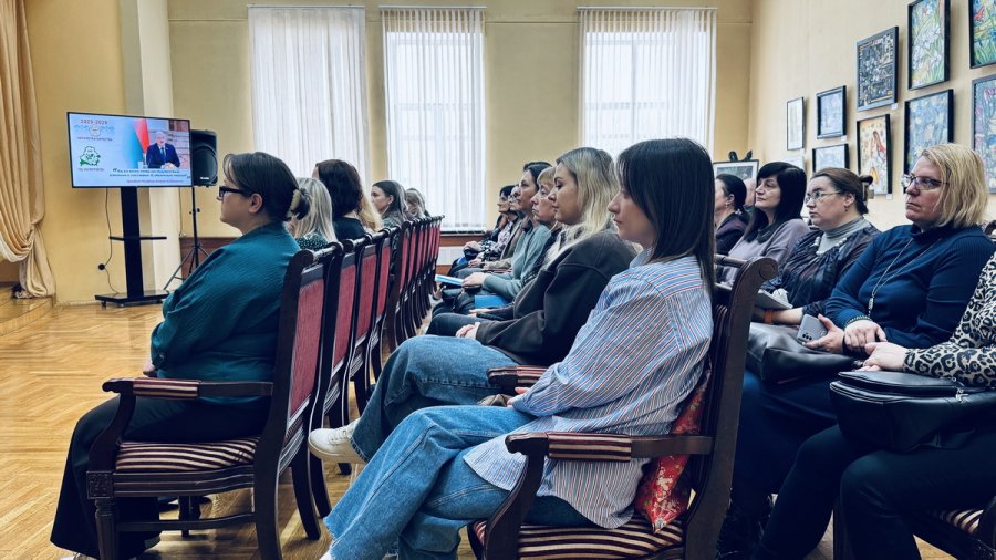 Встреча с депутатом городского Совета депутатов Татьяной Починок