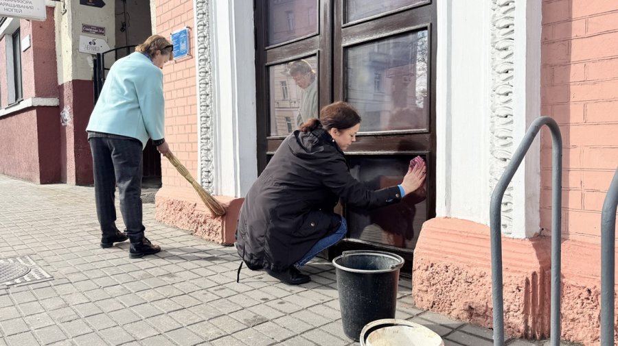 Участие в республиканском субботнике