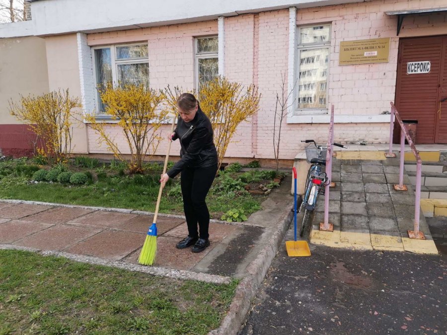 Участие в республиканском субботнике