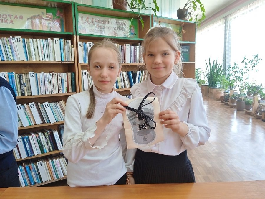 День, когда не будет ссор, – праздник братьев и сестер!