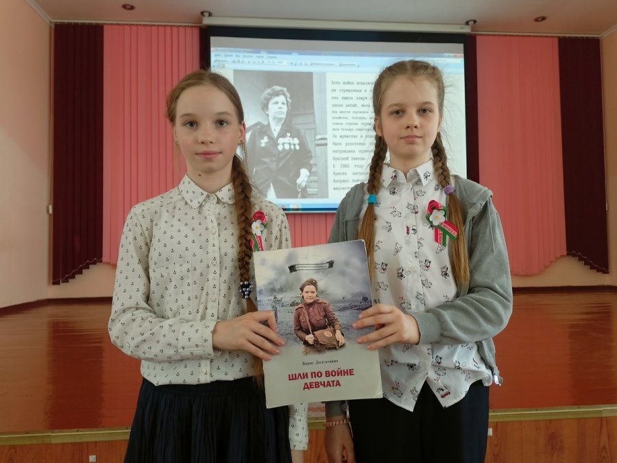 Этих дней не смолкнет слава!