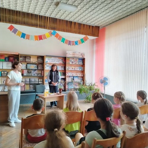 Про черную кошку и синюю жабу