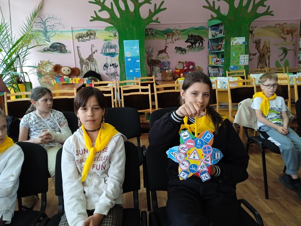 Правила дорожные знать каждому положено!
