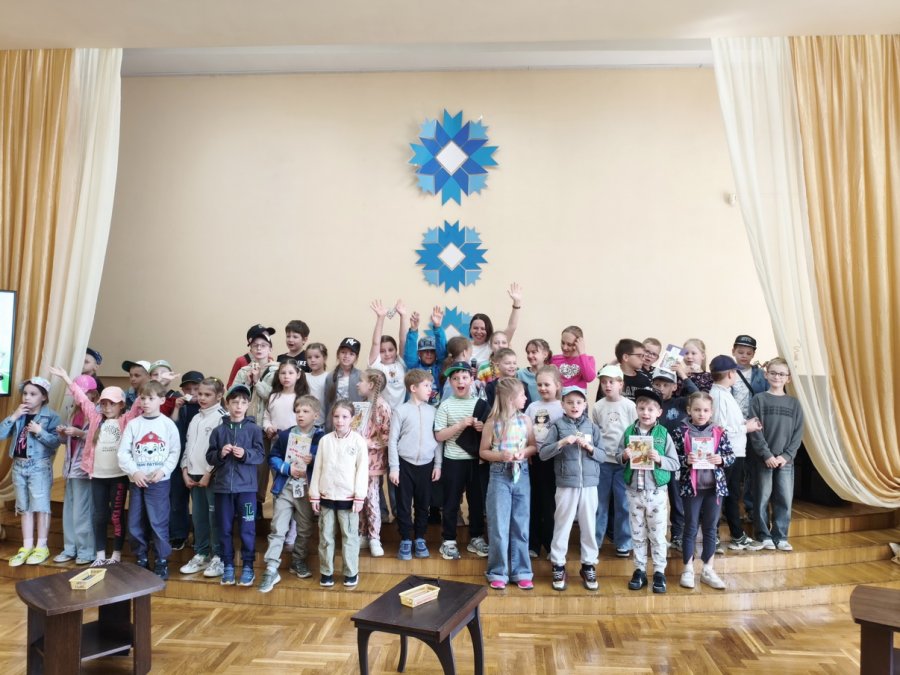 Краски счастливого детства