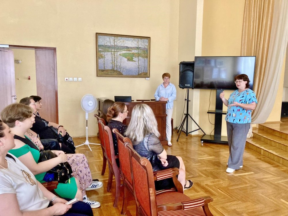 Привлечение к чтению: использование ай-стопперов в библиотеке