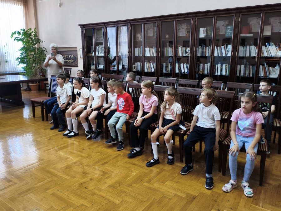 Осенних красок хоровод