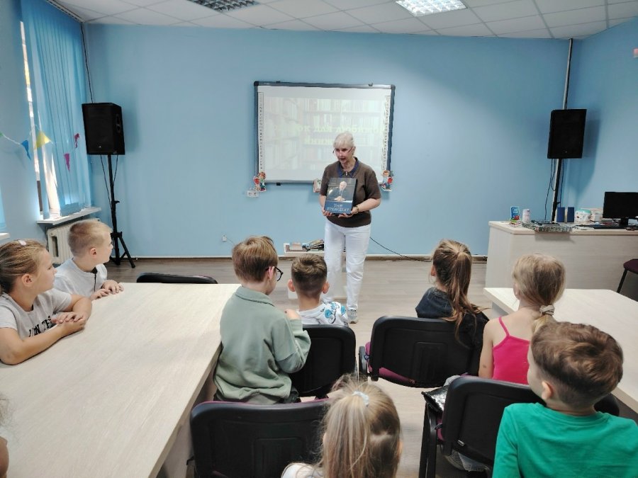 Подарок для любимой книжки