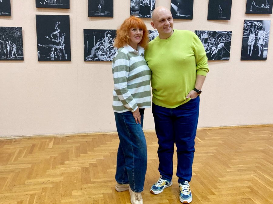 «Застывший мир танца»